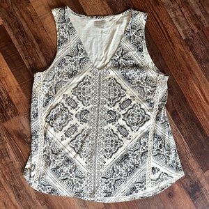 Lucky Brand V neck Black and White Women's Tank